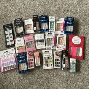 Extra large bundle of press/glue on nails and nail stickers-22 total